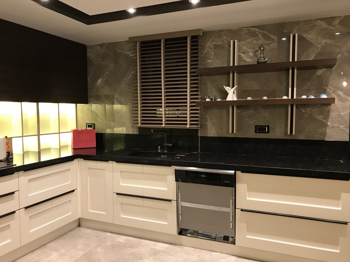 Ahşap jaluzi üreticiler