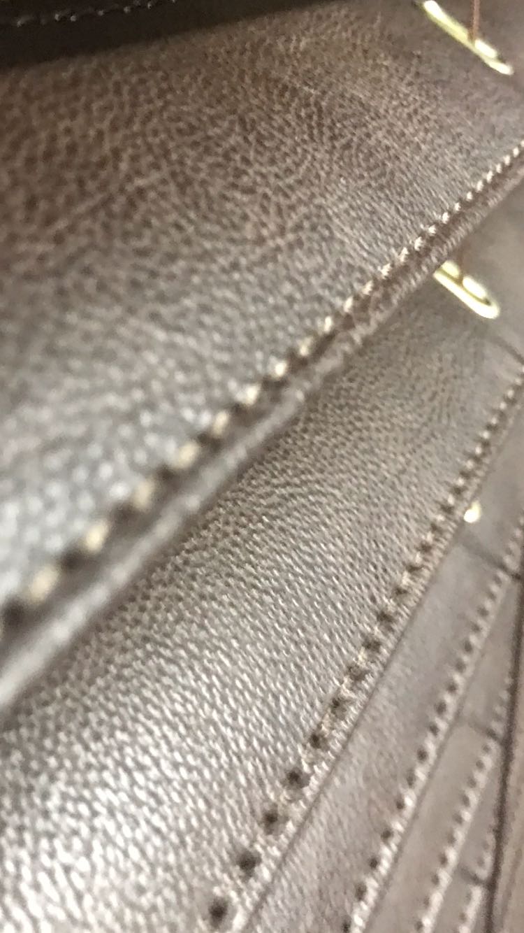 Siyah deri jaluzi perde