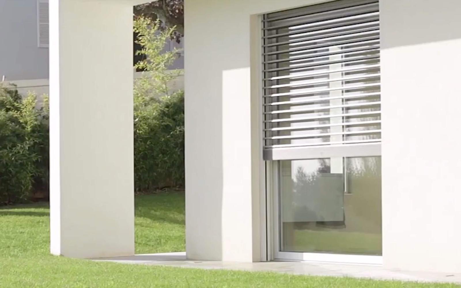 Brisoley dış cephe perde