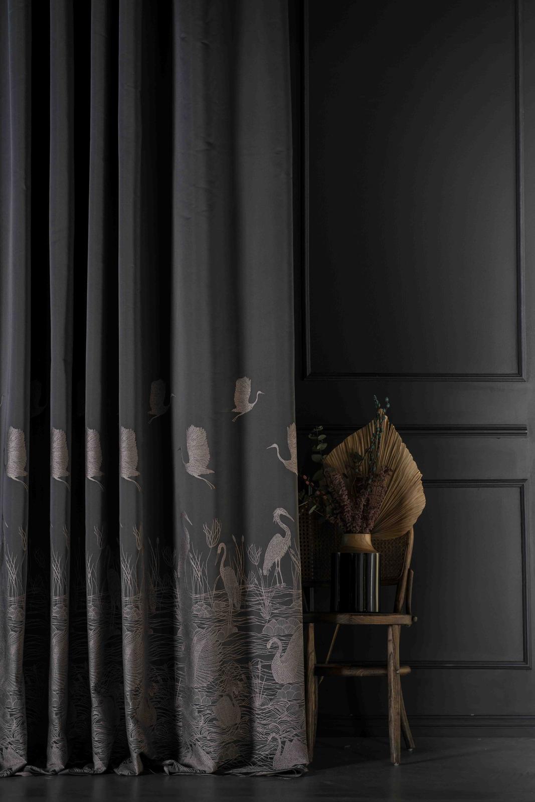 Kuşlu fon perde modeli