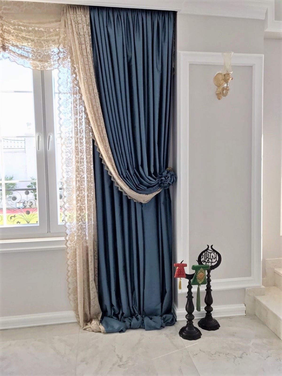 Yüksek tavanlı galeri perde modelleri Ankara