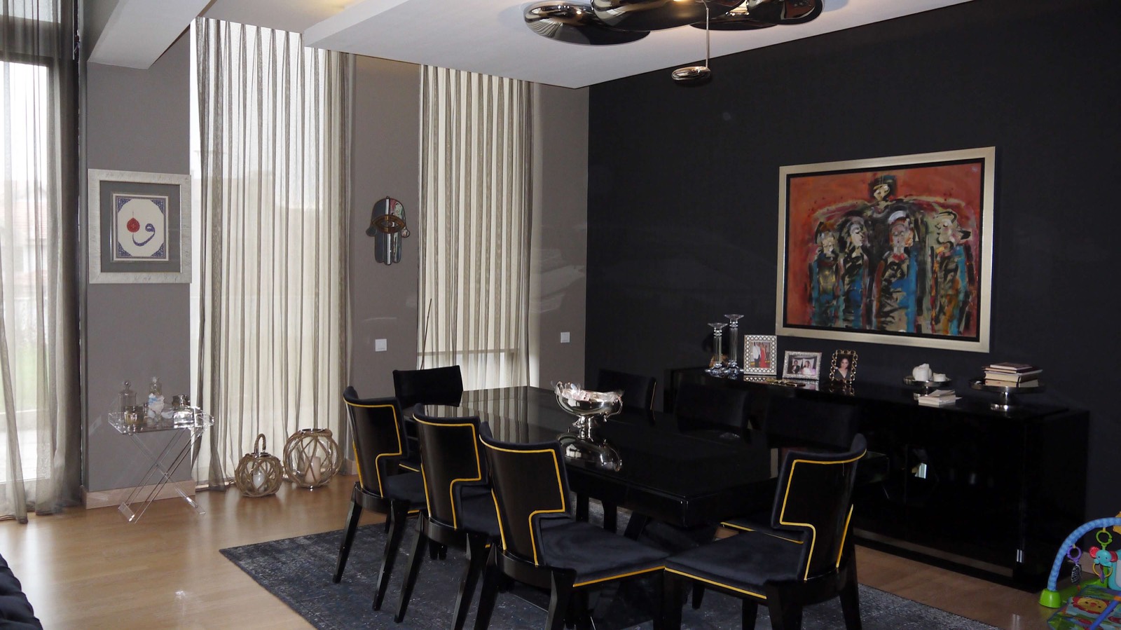 Yüksek tavanlı galeri perde modelleri Ankara